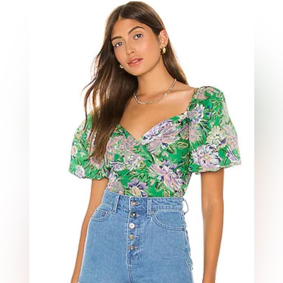 NWOT REVOLVE ASTR Floral Green Puff Sleeve Top Smocking,  Size M - Picture 1 of 9